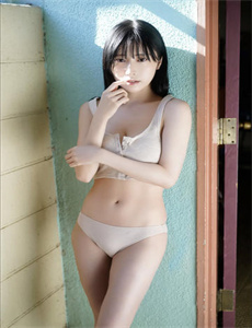 《年轻女教师伦理-男女差差差差差打扑克视频》