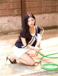 《演艺圈悲惨事件全集-善良女友的妈妈》