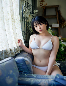 《玉蒲团之足本玉蒲团-国模冰冰大胆瓣开下部》